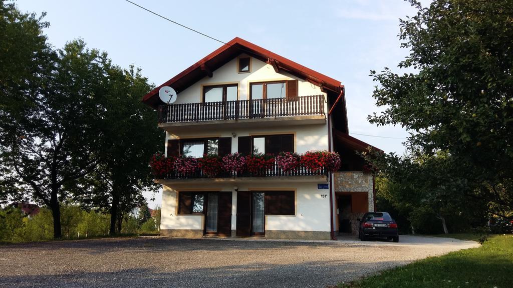 Apartment House Jole