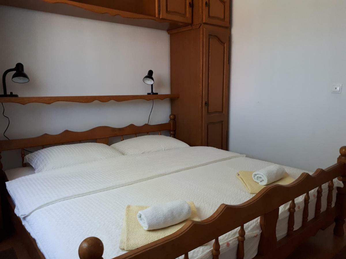 Apartment House Jole