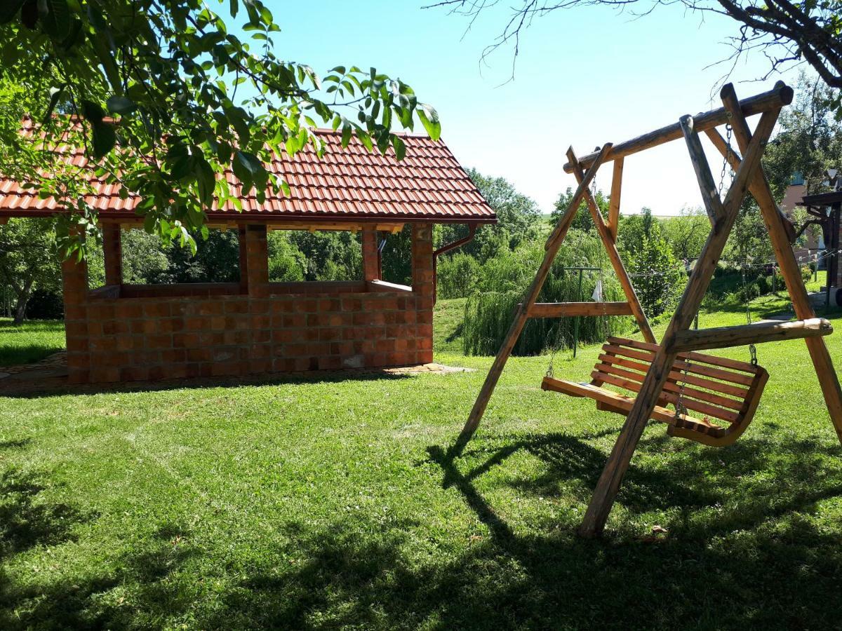 Apartment House Jole *